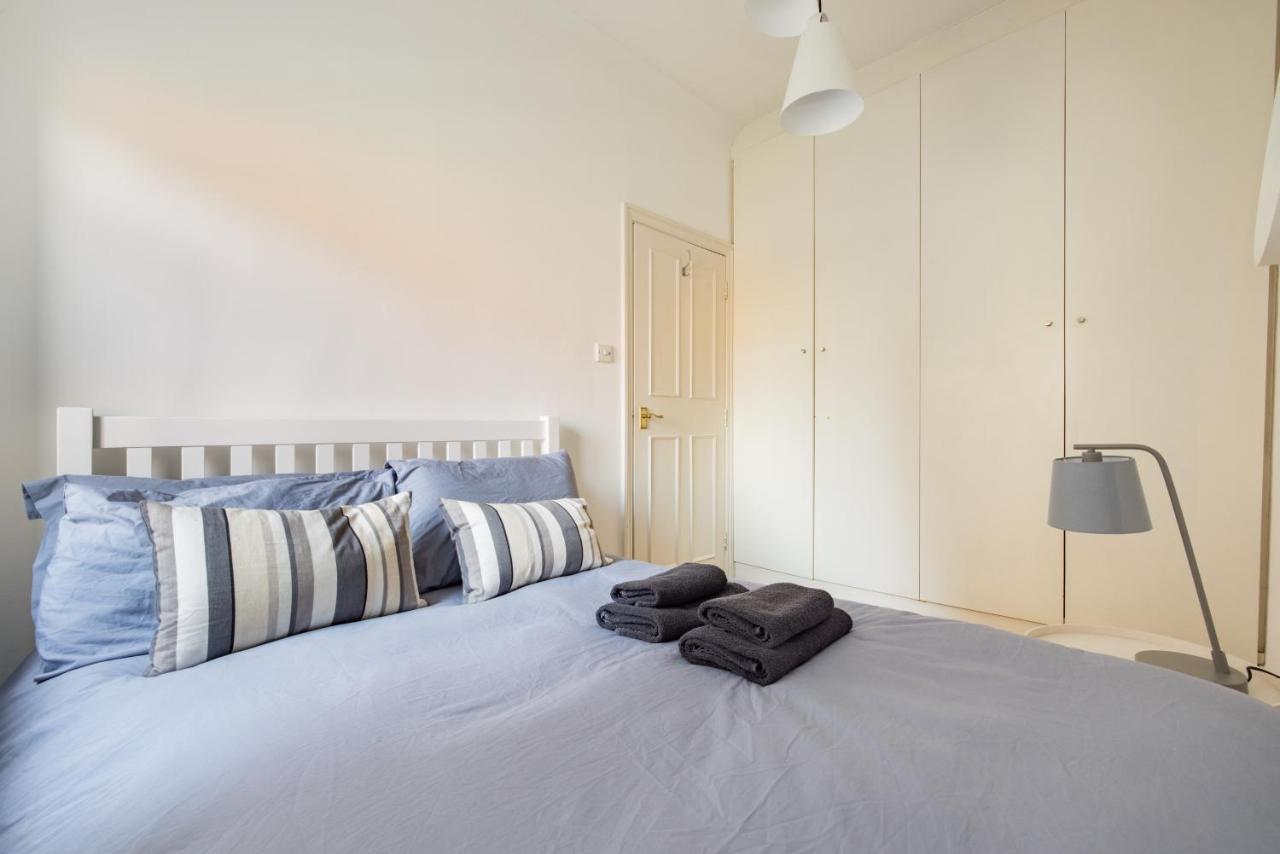 Stylish & Spacious Notting Hill Loft Apartament *