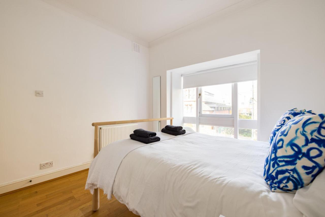 Stylish & Spacious Notting Hill Loft Apartament *
